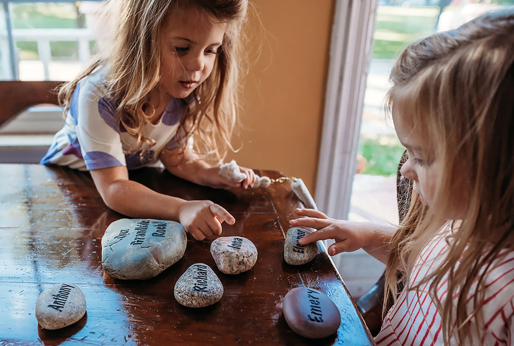 Gift for Grandparents - Grandkids Name Rock - Personalized Stone - Word Stones - Christmas Gift for Grandma - Grandpa Gift - God Rocks